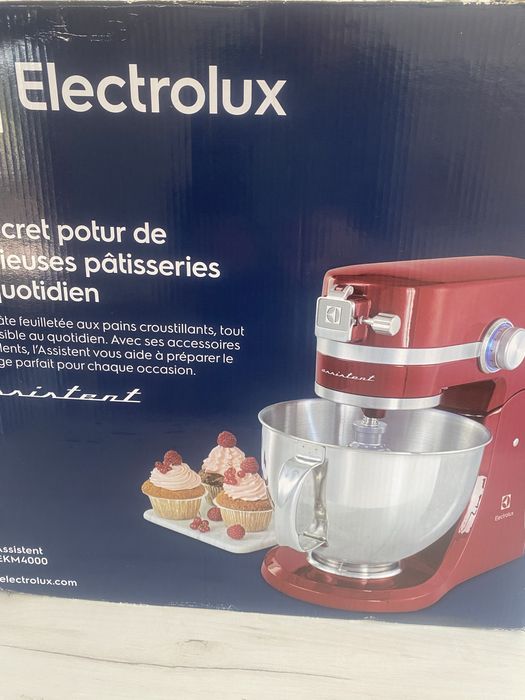 Продам планетарный миксер-тестомес. Electrolux ,