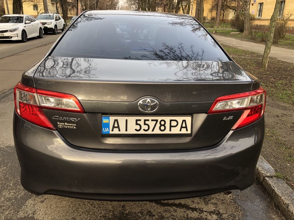 Продам TOYOTA CAMRY 2014 рік 12600$