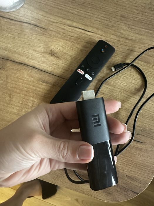 Смарт приставка для тв Xiaomi MI 4К TV STICK MDZ-24-AA