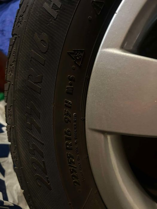 Alufelgi 16cali z oponami BMW  e 39 e 60 e 61