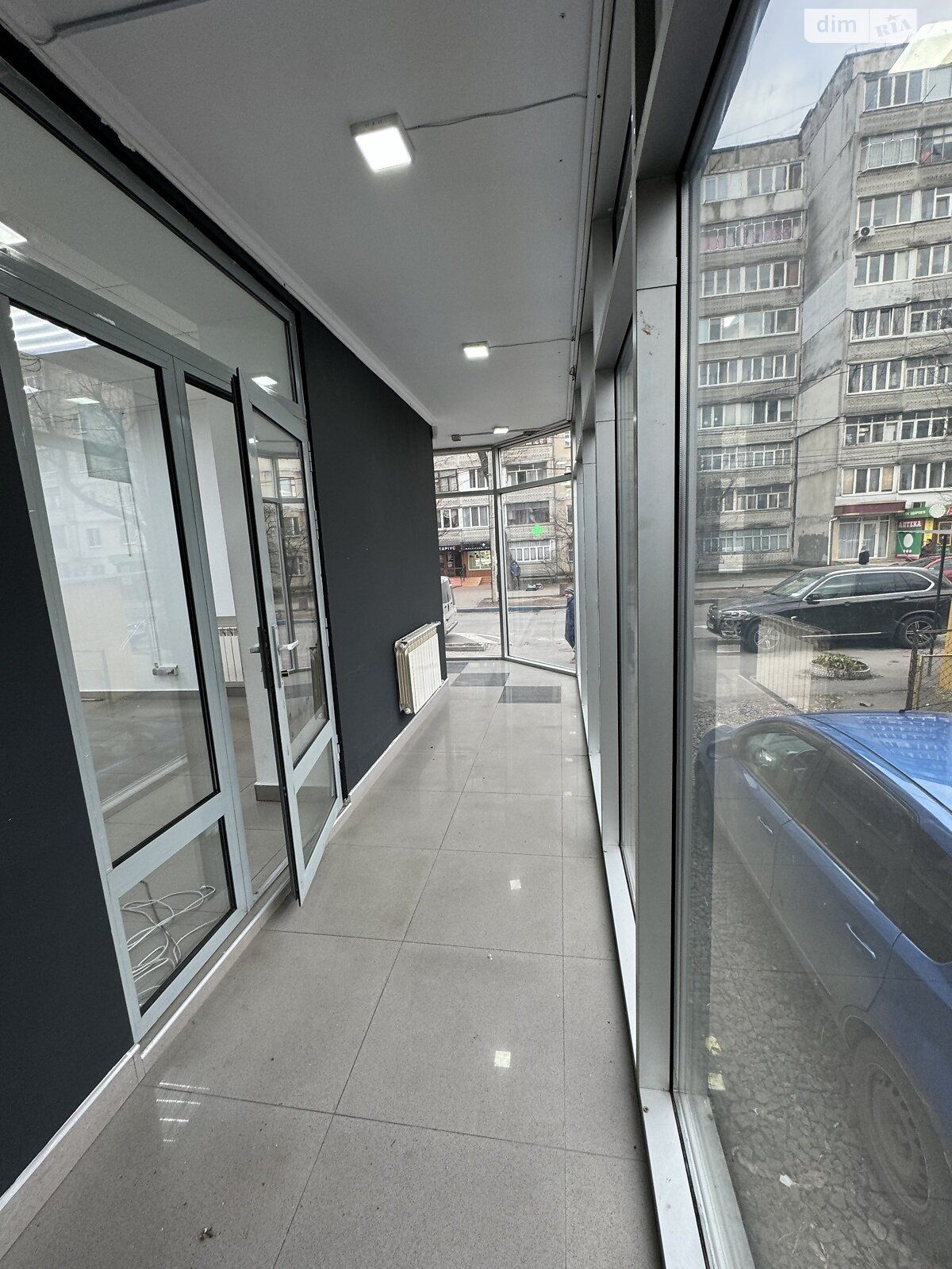 Комерція в оренду, центр міста, 113 м2