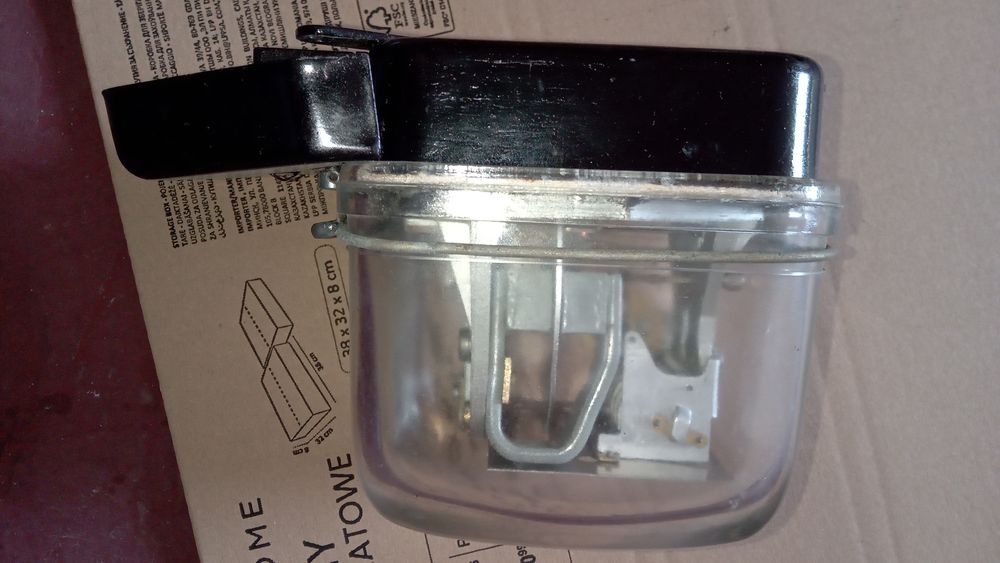 Sprzedam licznik kilowatogodzin prądu jednofazowego