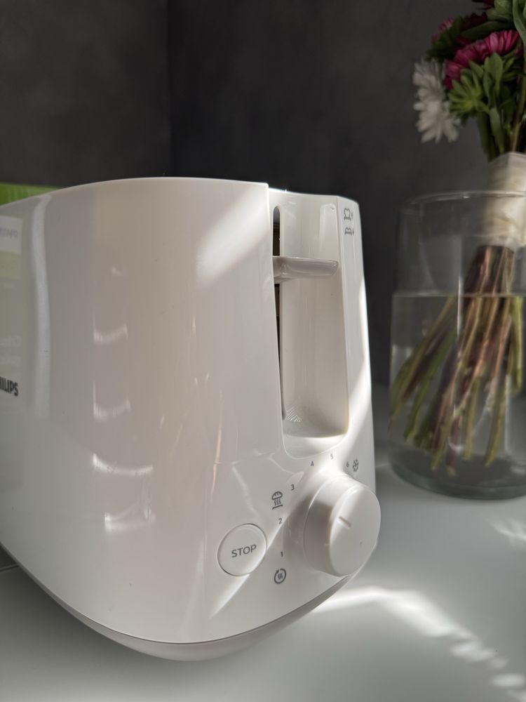Продам тостер Philips