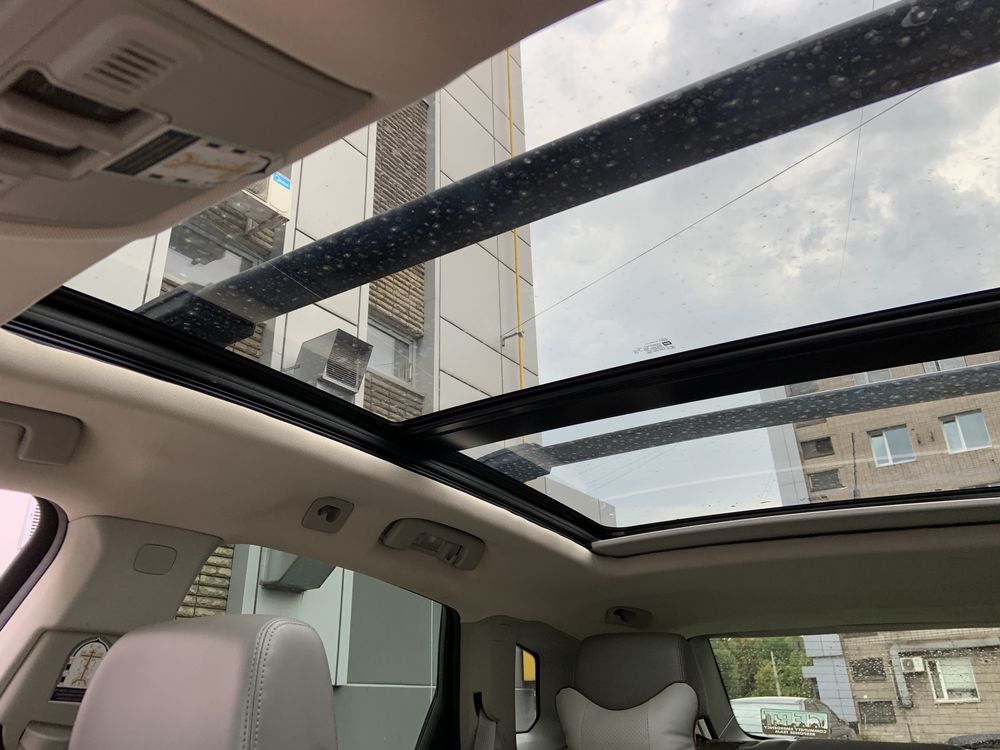 Продам Cadilac SRX в гарному стані