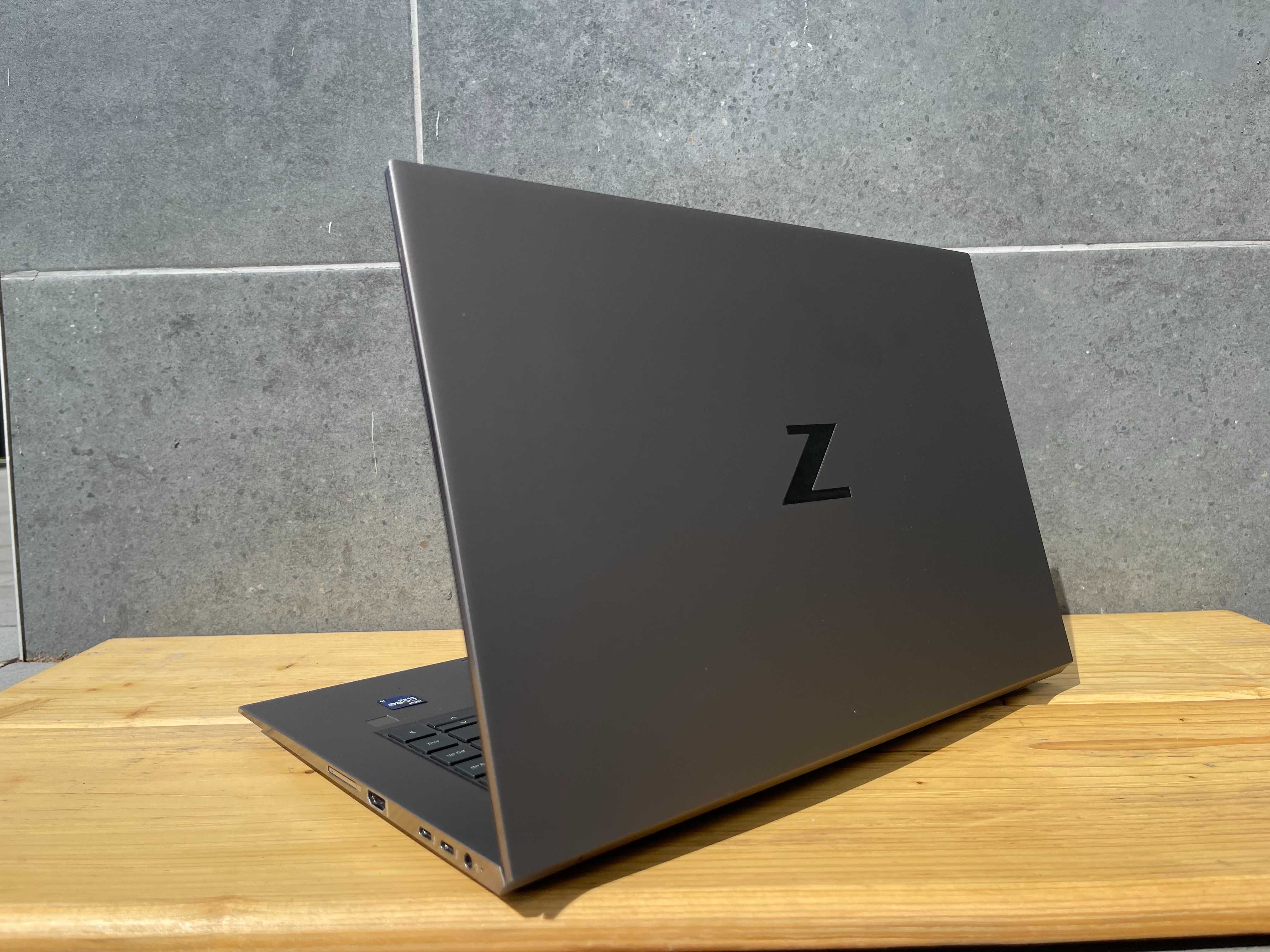HP ZBook Studio G8/i9-11950H/16Gb/256Gb M2/15.6" FHD/ PS/T1200 (4Gb)