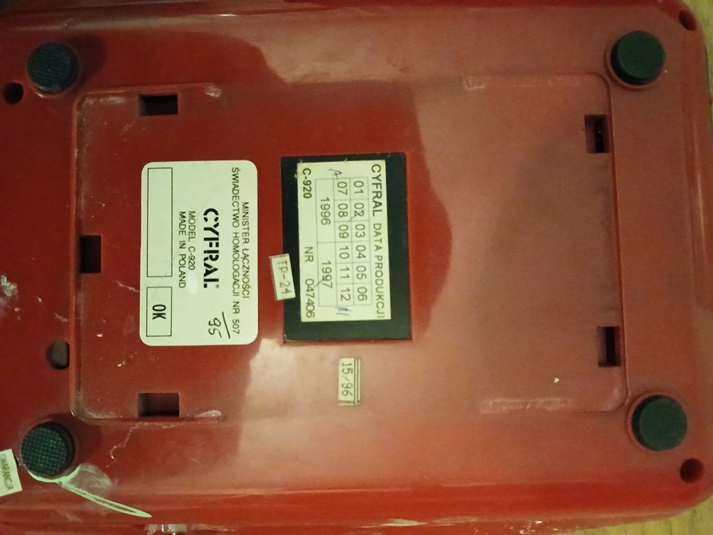 Telefon  stacjonarny  cyfral