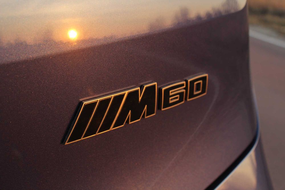 Аренда электромобиля BMW IX M60 Full 2023г