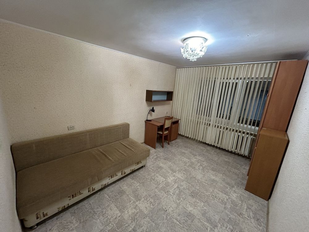 Долгосрочная аренда трёхкомнатной квартиры в Черноморске.