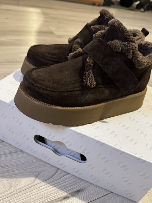 Черевики на високій підошві 42 розмір