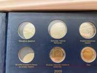 Монети України . Більше 250 монет
