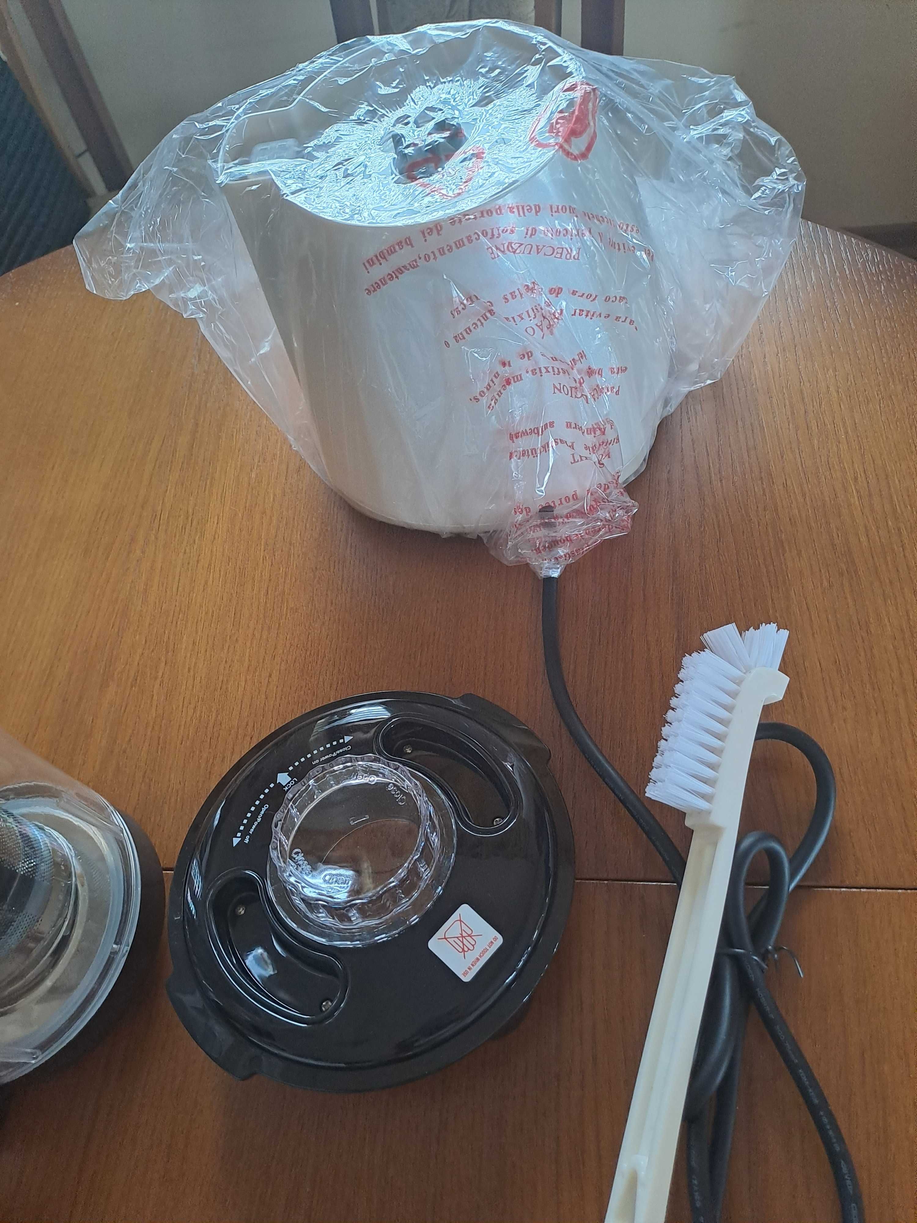 robot kuchenny z funkcją gotowania