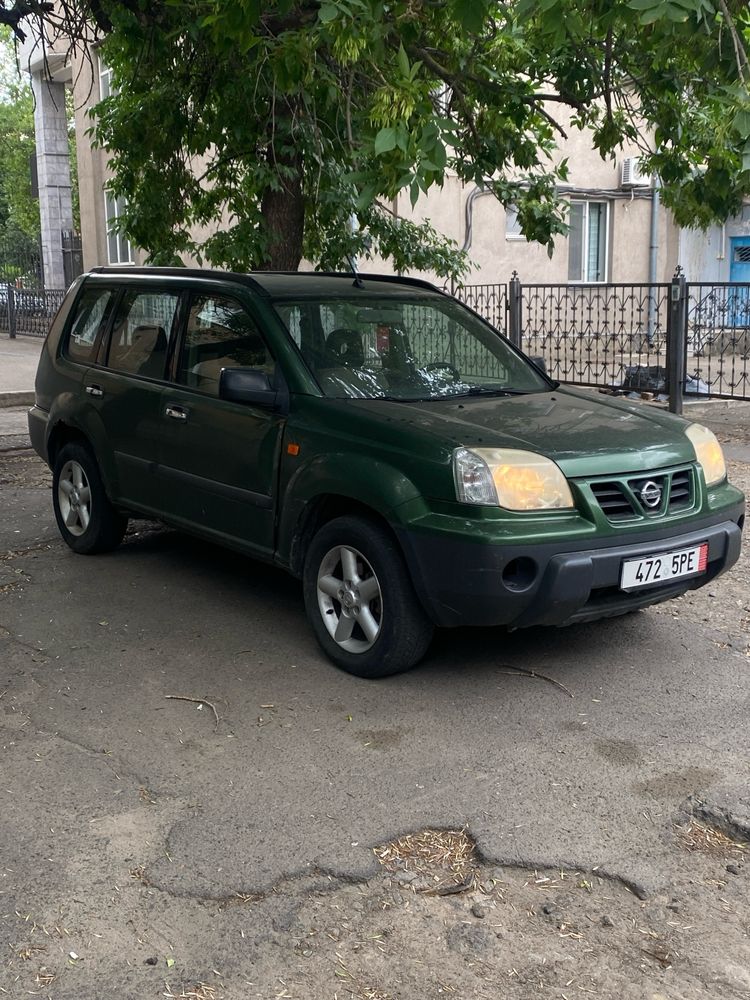 Nissan x-trail 2.2D повний привід