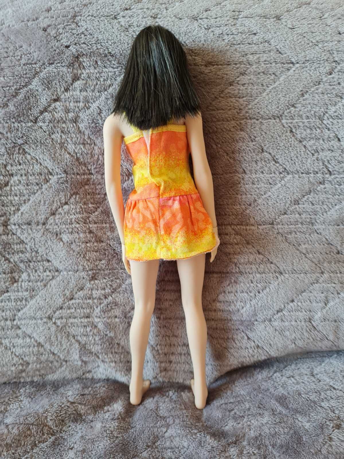 Продам шарнирную куклу, коллекционную, как Барби (Barbie)