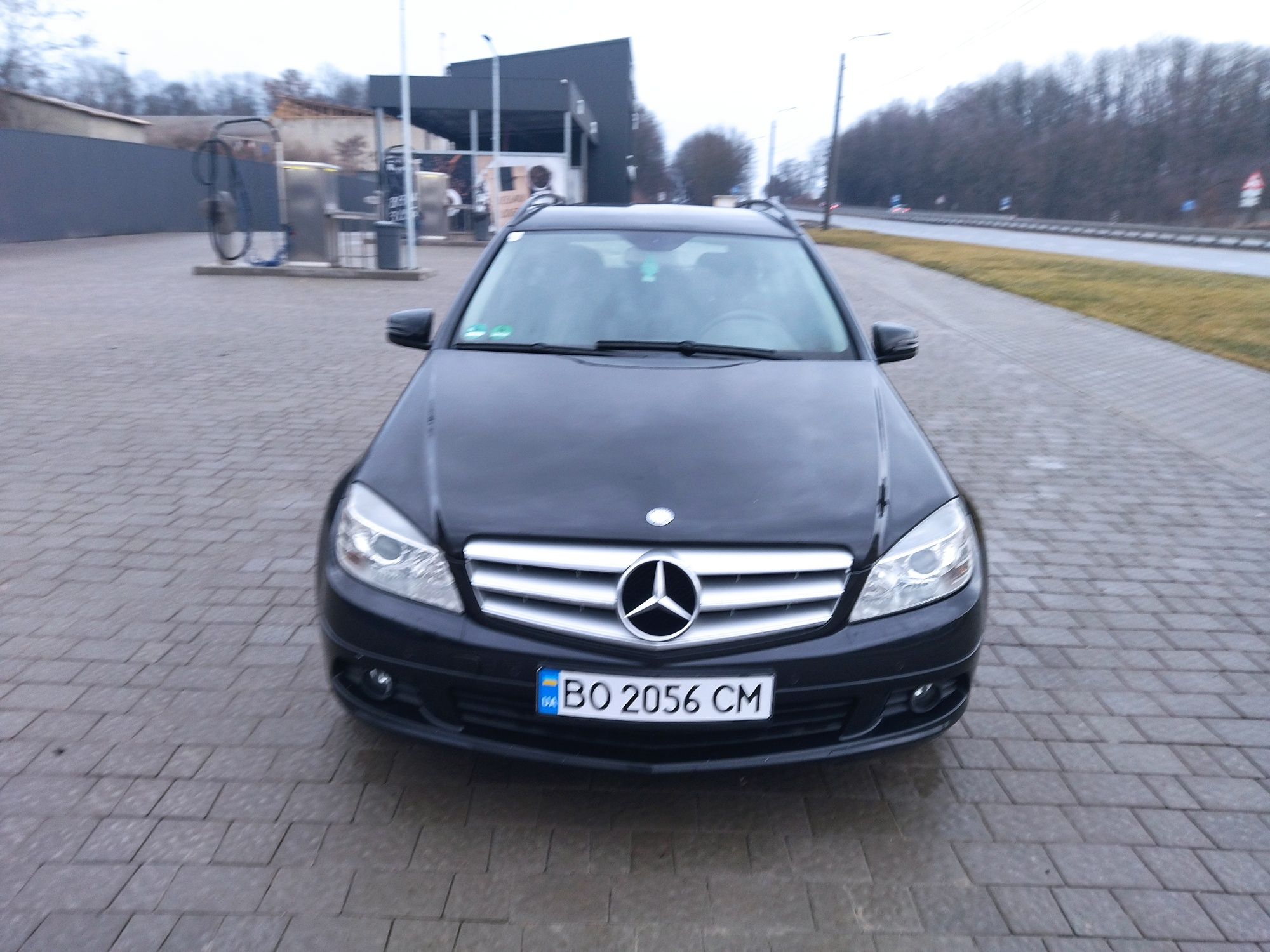 Mercedes benz c200