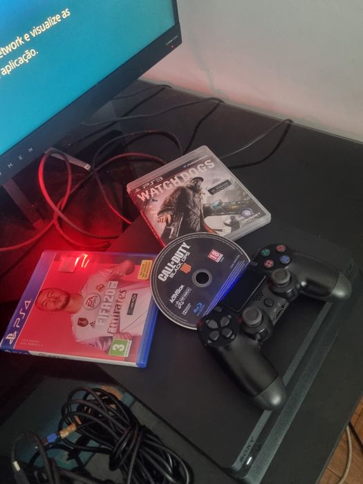 Ps4 slim + 3 jogos + comando Wireless