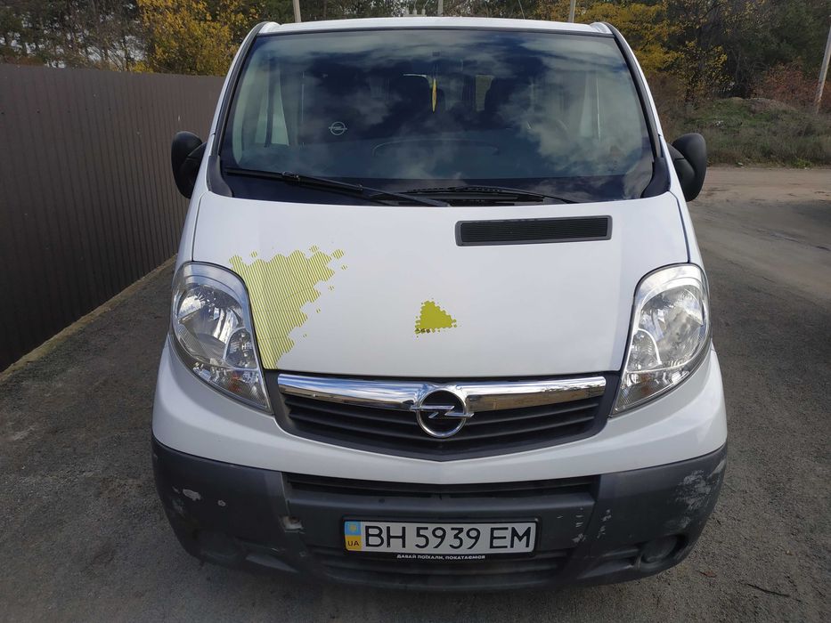 Продам Opel Vivaro 2.5D