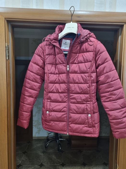 Фірмова тепла Куртка COLIN'S на пізню осінь та ранню весну