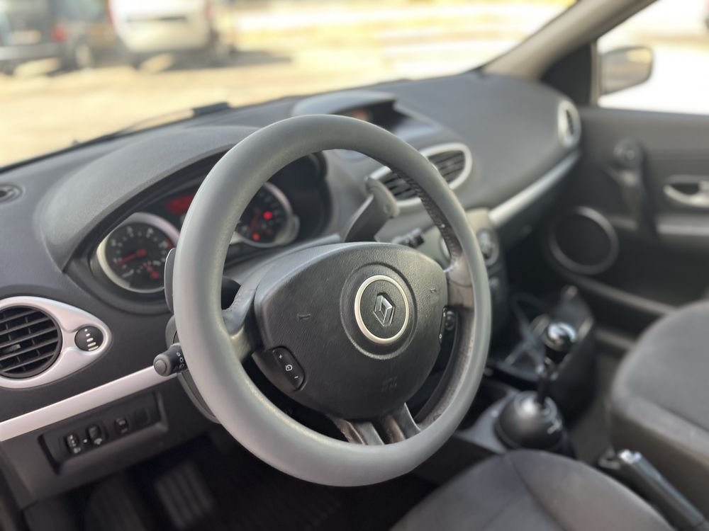 Renault Clio 1.5DCI Dynamique Caixa Automatica Nacional