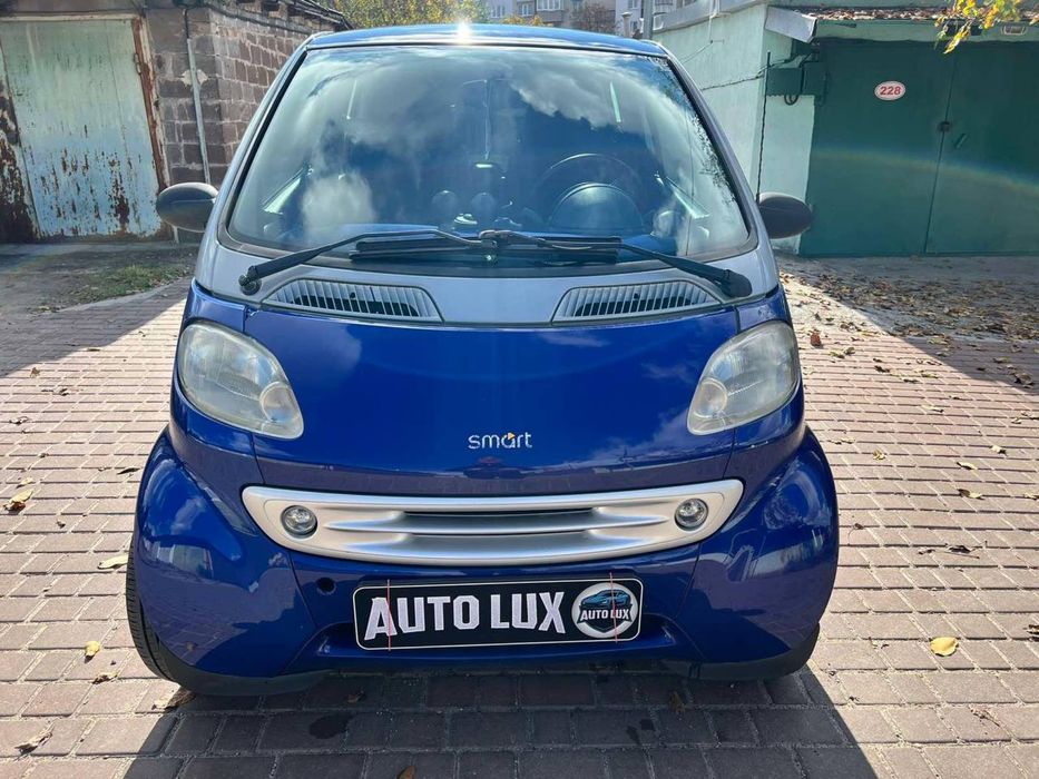 Продам Smart fortwo 450