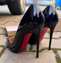 Christian Louboutin 12 cm czerwona podeszwa