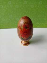 Деревянное яйцо, петриковская роспись.