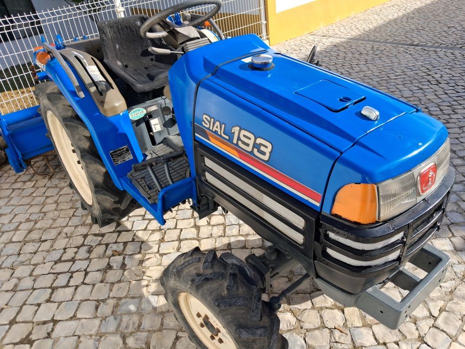 Trator iseki Sial 193 com direccao assistida