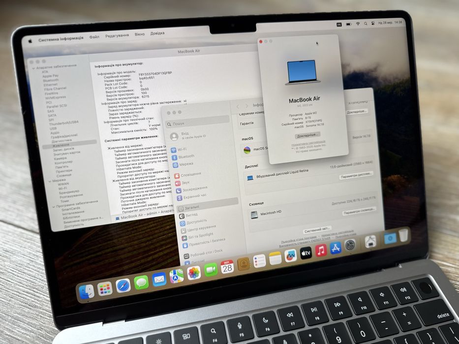 MacBook Air M2 ssd 250gb 8gb - акумулятор 7 цикли