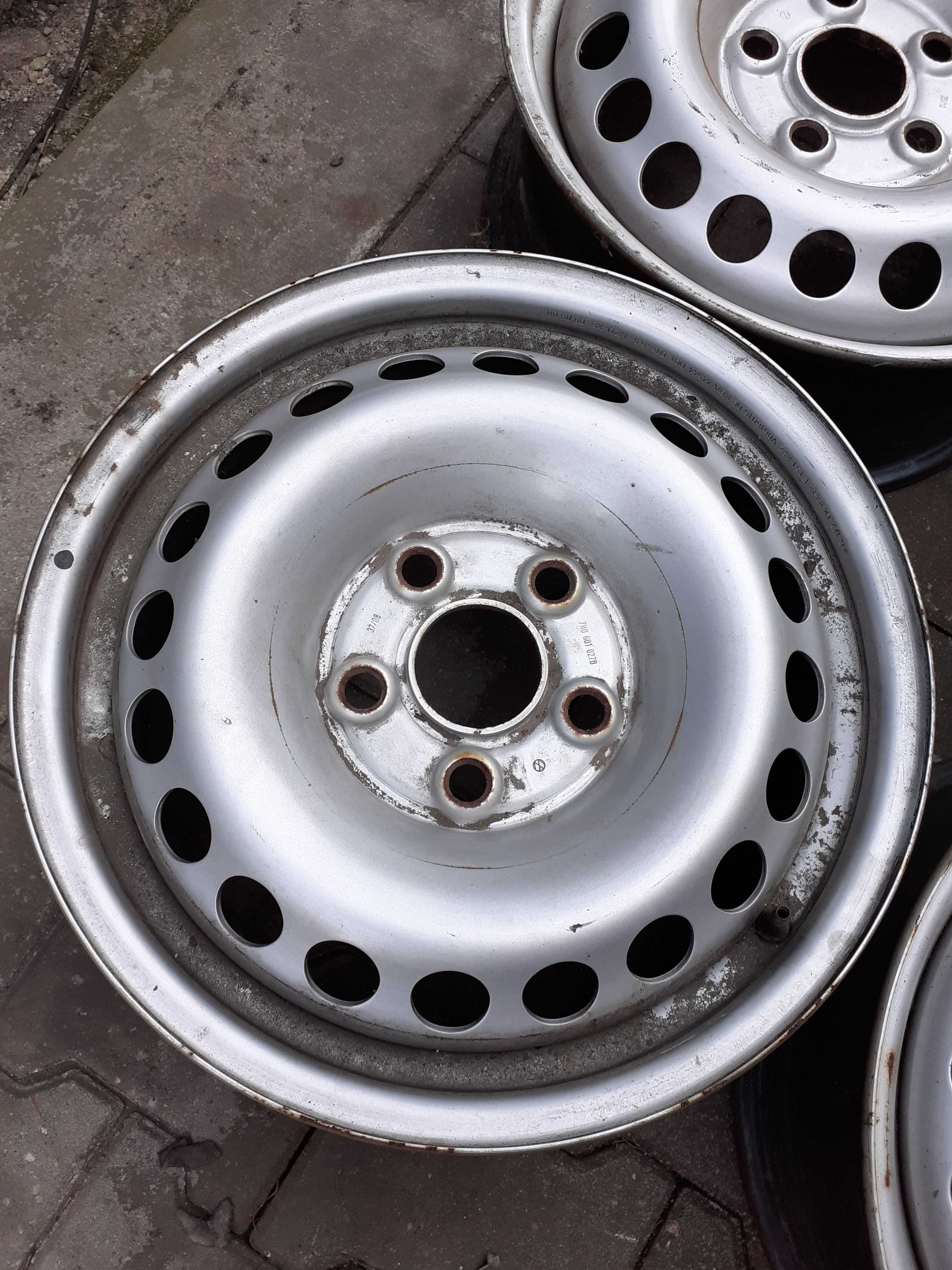 Felgi stalowe Volkswagen T5 5x120 6,5Jx16 ET51 Nr.11