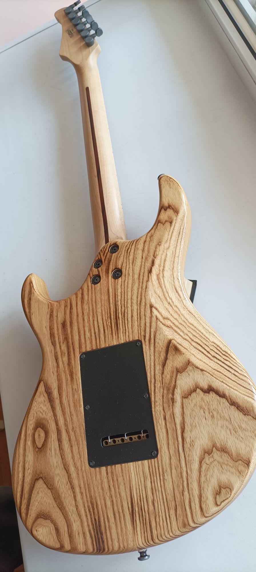 Cort HBS-II 2006