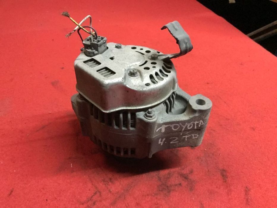 Alternador Toyota Dyna 4.1 TD 4.2 TD