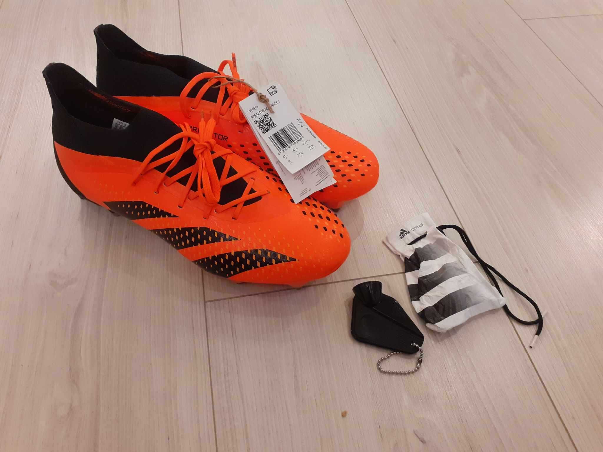 Profesjonalne korki Adidas Predator Accuracy.1 SG, GW4579 r. 42 2/3