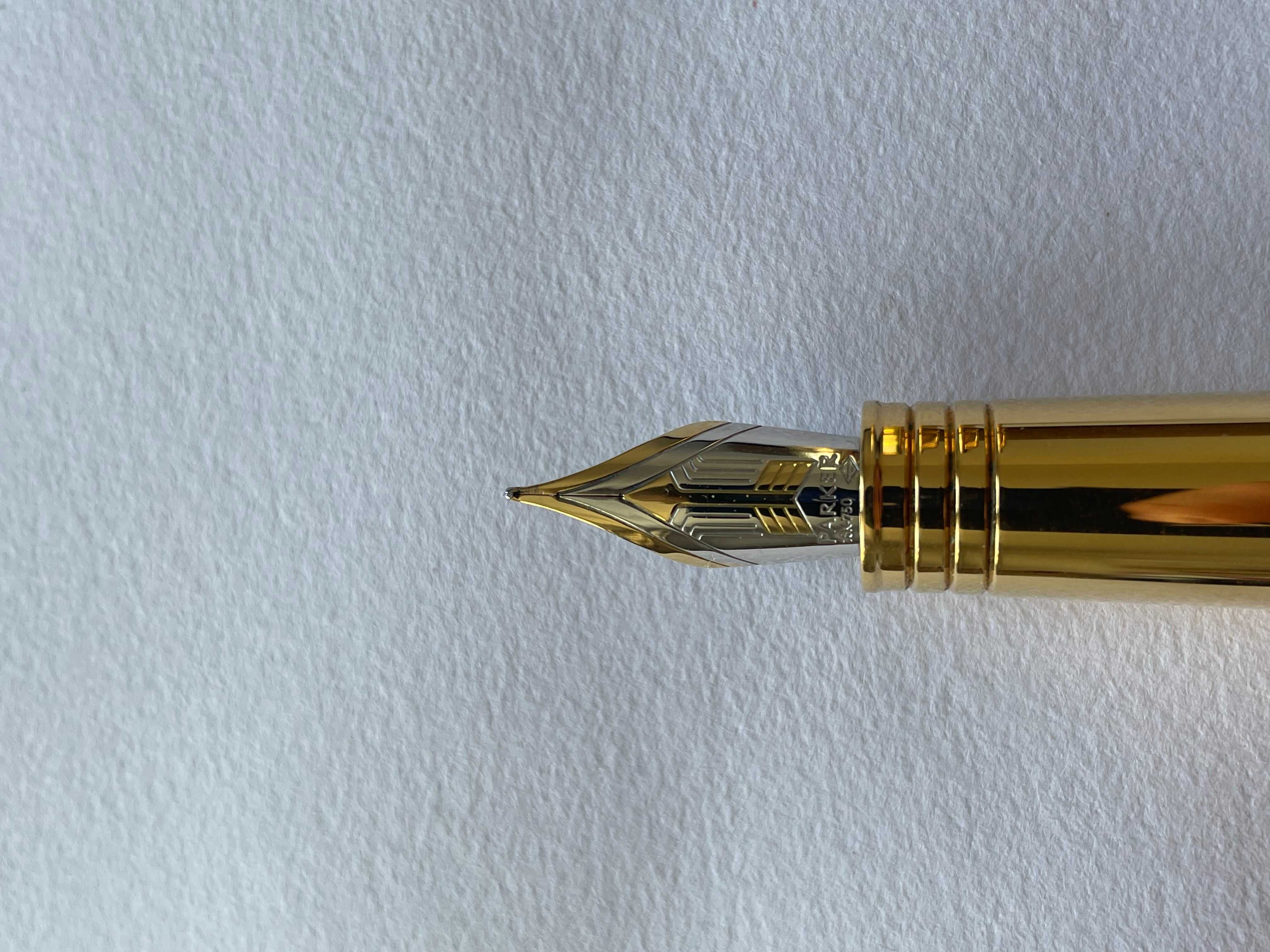 Pióro wieczne Parker Premier Graduated Chiselled - M