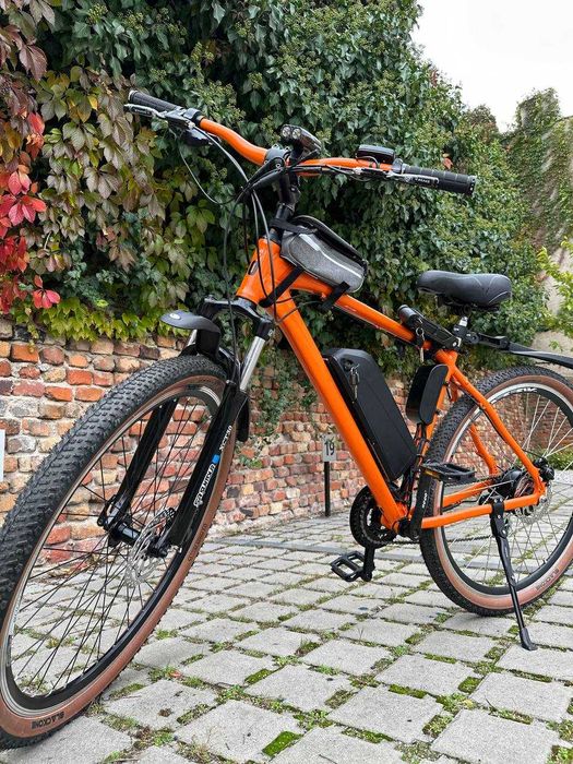Wynajem elektrycznego roweru / E-bike rent / Аренда электровелосипеда