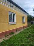 Продам добротний будинок зі зручностями за помірну ціну!к