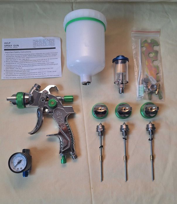 Пистолет покрасочный Краскопульт 1.4+1.7+2.0+2.5 В комплекте