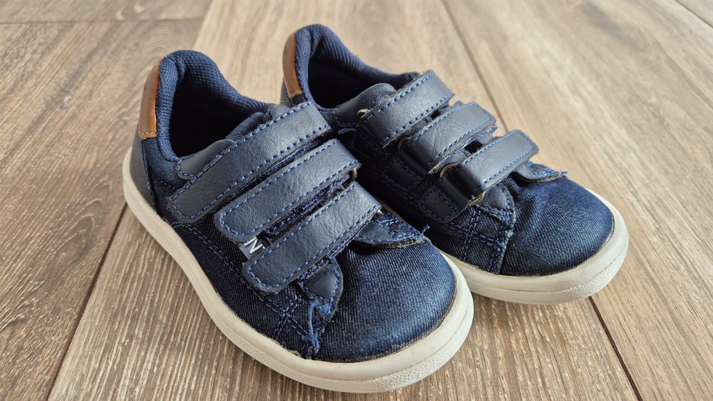 Buty sneakersy przejściowe trampki na rzepy granatowe STMNT rozmiar 24