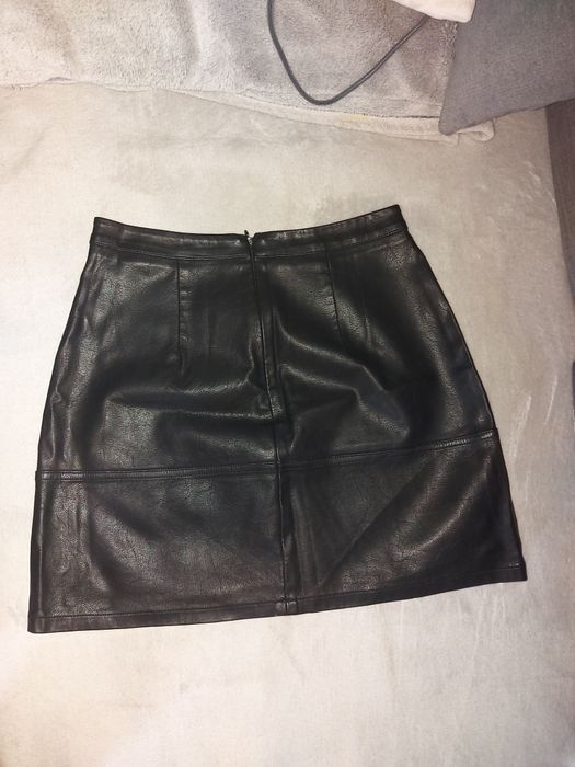 Nowa spódnica  ze skóry eko S