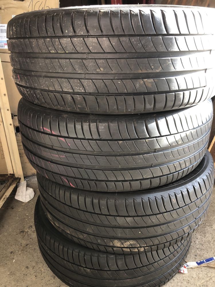 Komplet opon michelin 225/50/18