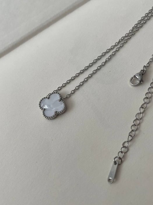 браслет van cleef, підвіска van cliff, кулон van cliff, van cleef