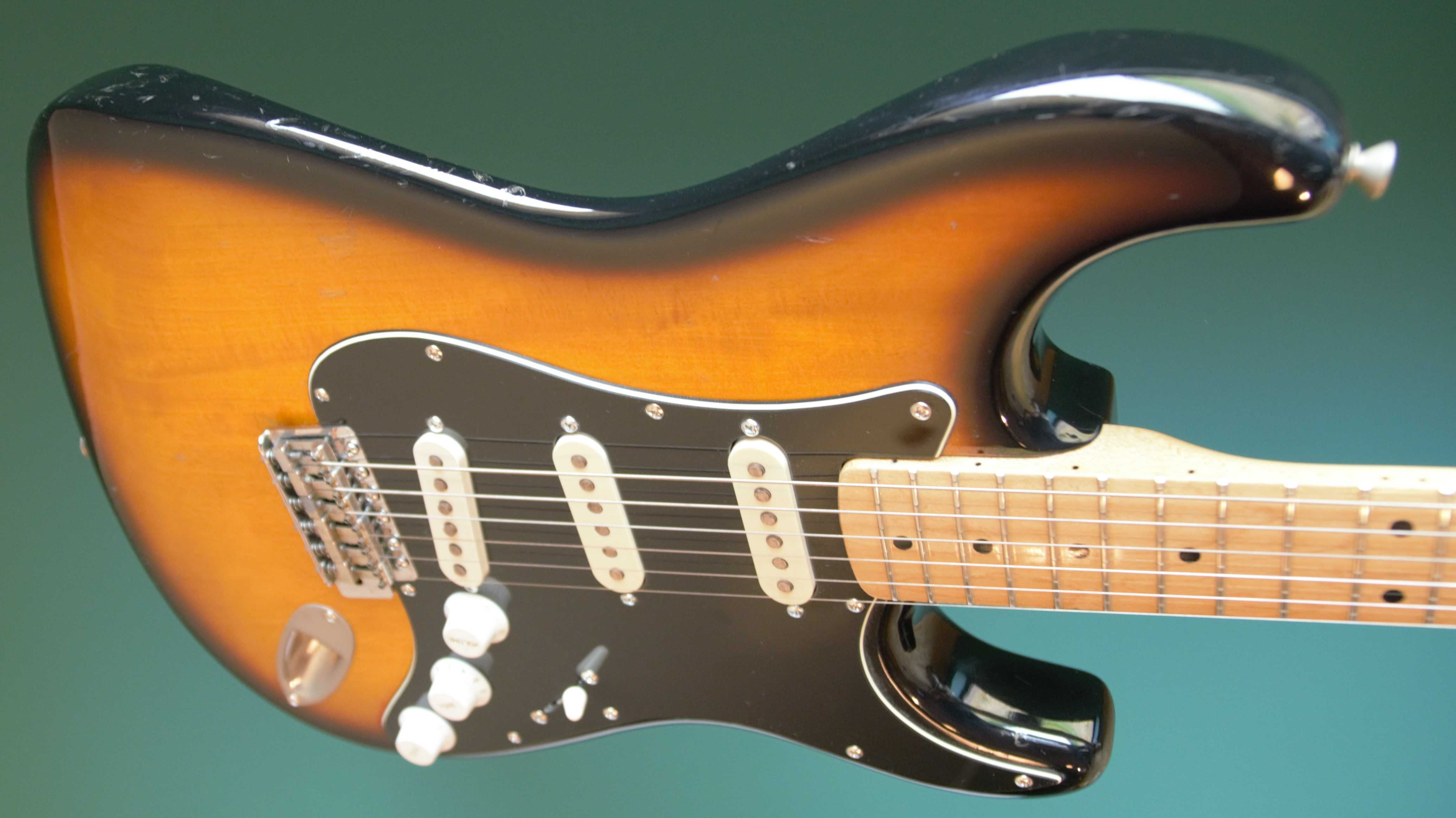 Stratocaster GRECO Sparkle Sounds hand made 1981