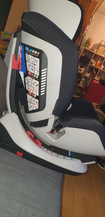 Cadeira de bebé com isofix