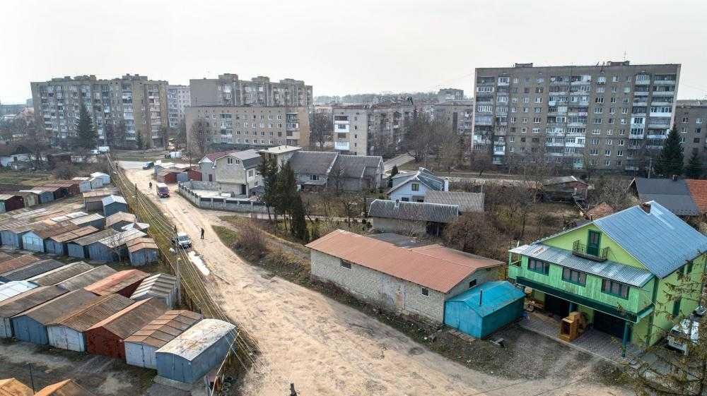 Продам, обміняю приміщення біля гаражного кооперативу на вул. Богуна