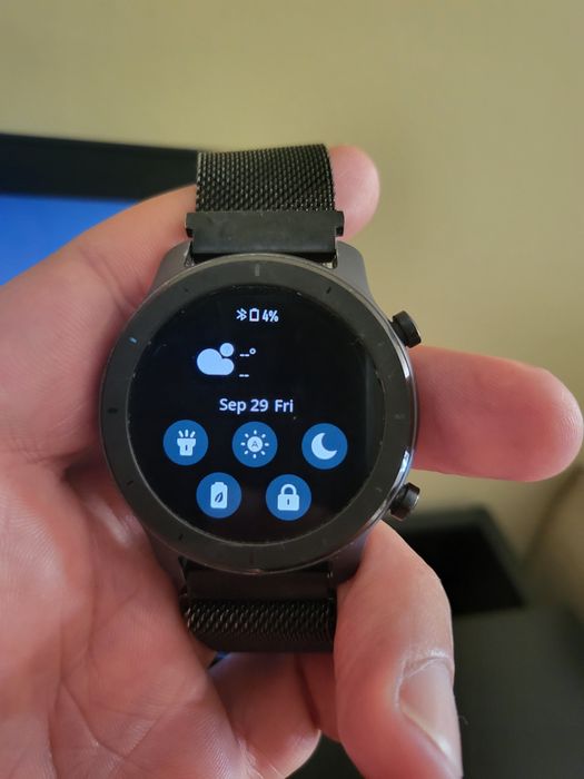 Vendo Smartwacth  Amazit gtr , batimentos cardiacos , corrida etc