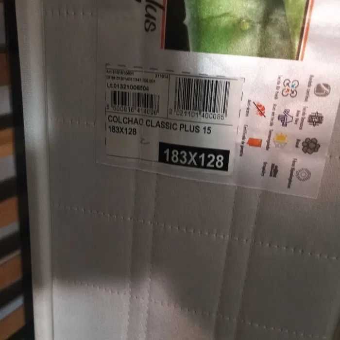 Colchão + estrado em ótimo estado