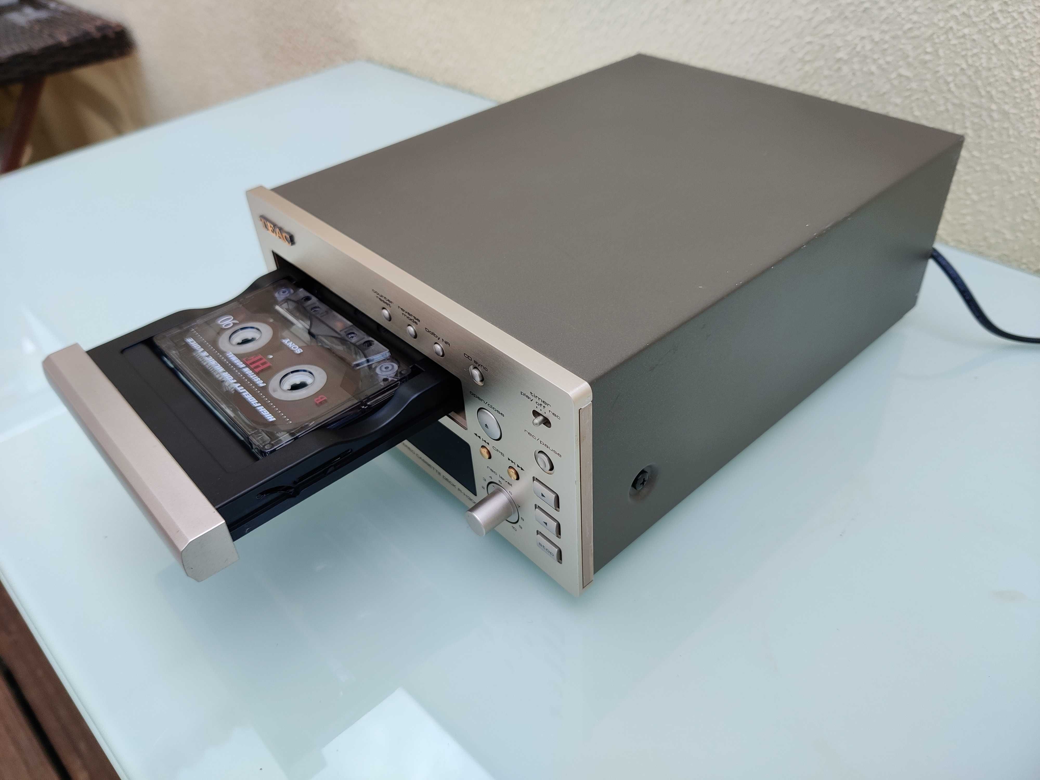 Deck leitor gravador de cassetes audio TEAC