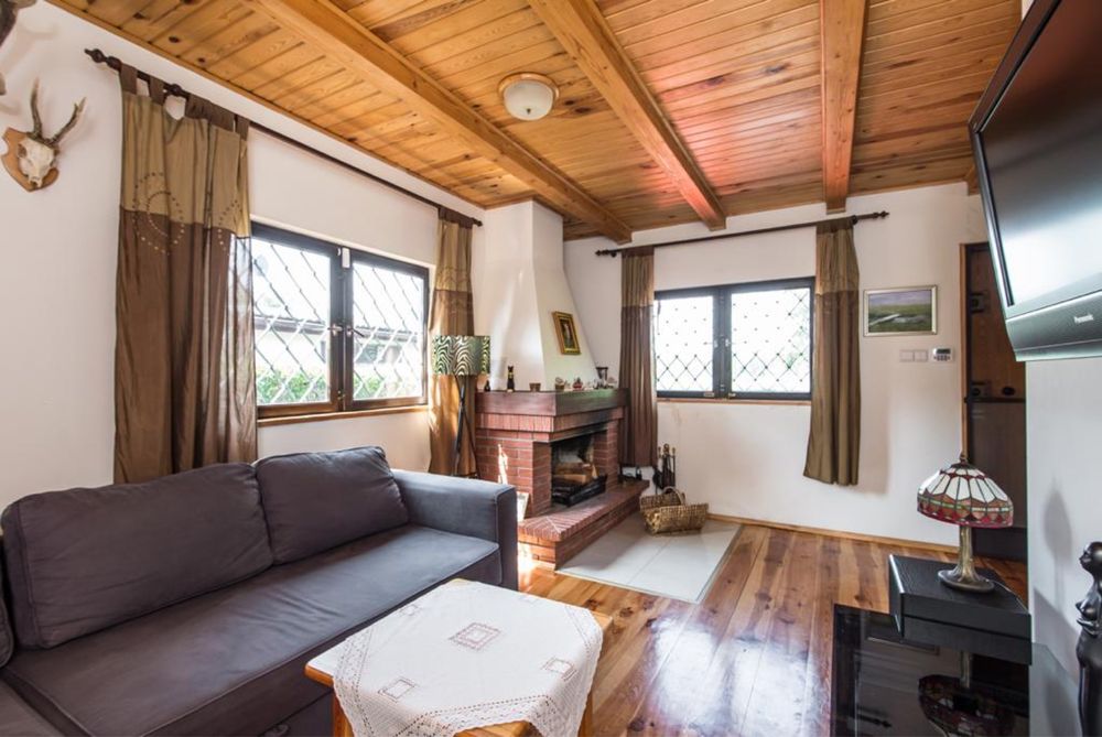House for expats 25 km from Poznan with waterline of the lake