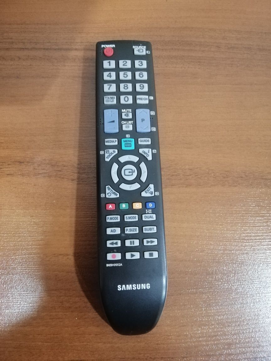 Продам телевизор Samsung 32"