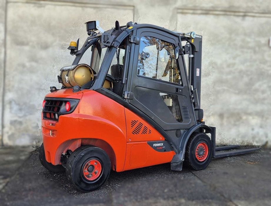 Wózek widłowy Linde H30 • wolny skok • KABINA • 4 sekcje • LEASING