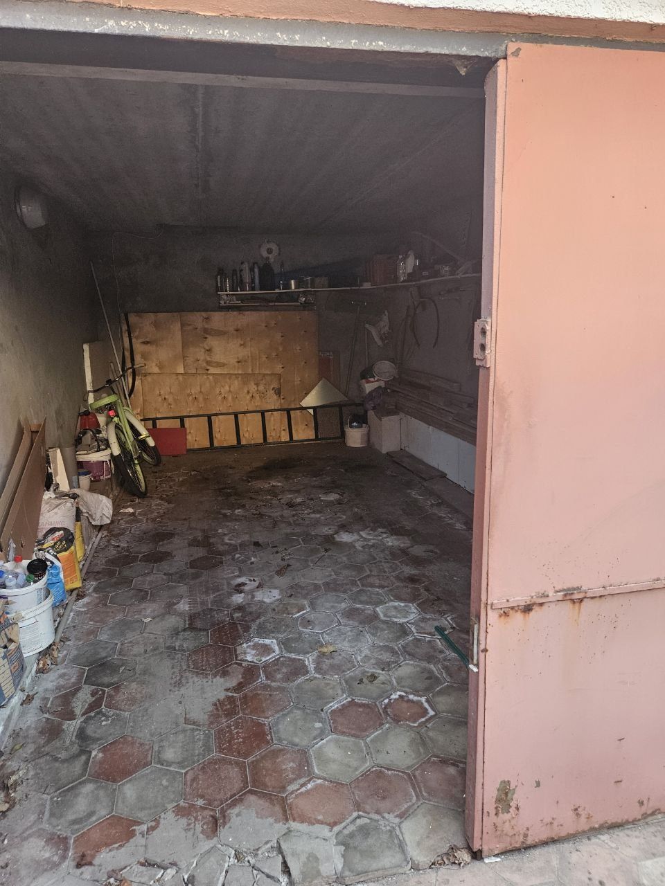 Жить или школа, садик, дом пристарелых, хостелпристарелых