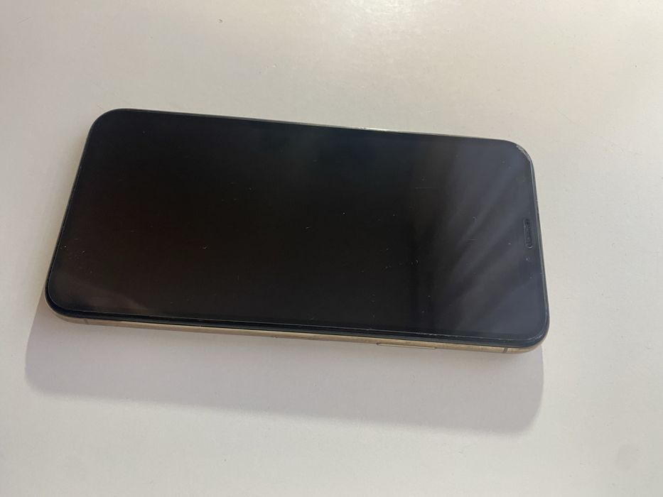 Iphone xs złoty 64 GB w bardzo dobrym stanie